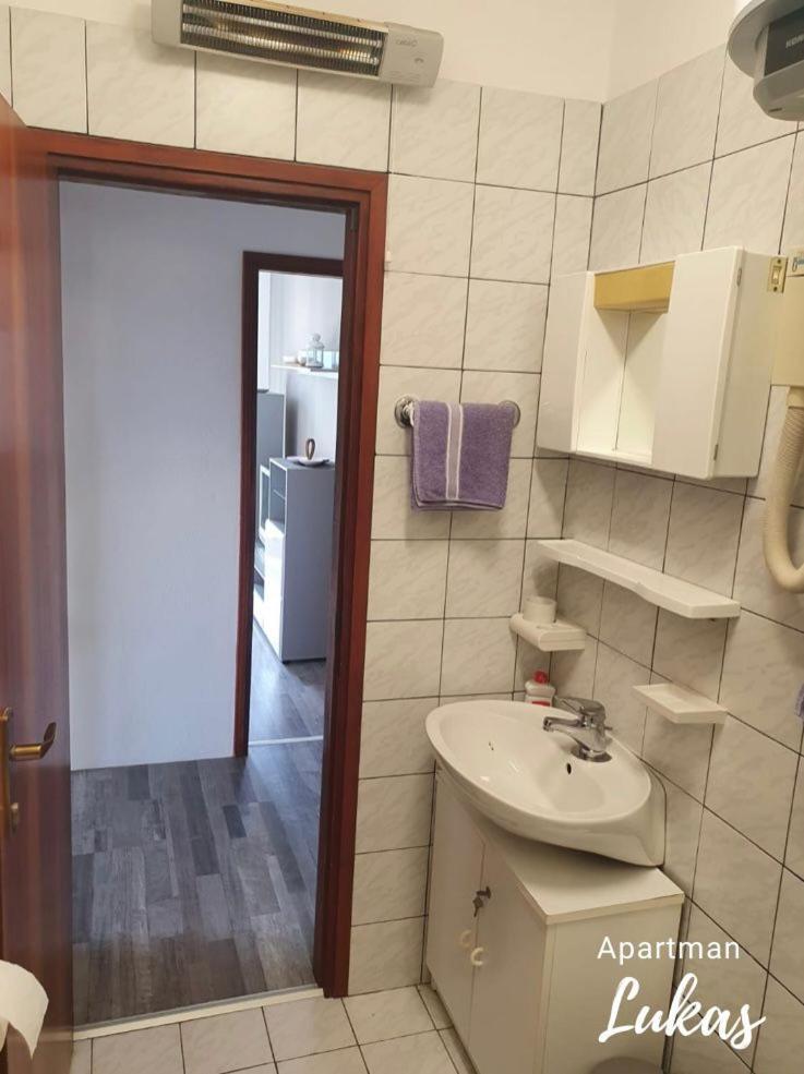Apartmani Mazzarolli Jadranovo Δωμάτιο φωτογραφία