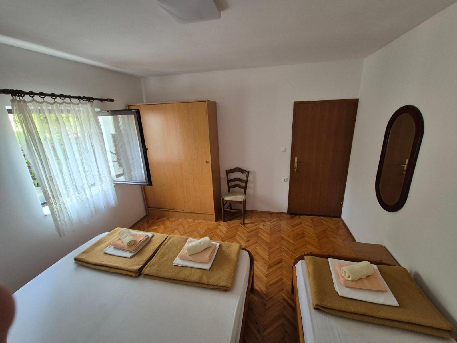 Apartmani Mazzarolli Jadranovo Εξωτερικό φωτογραφία